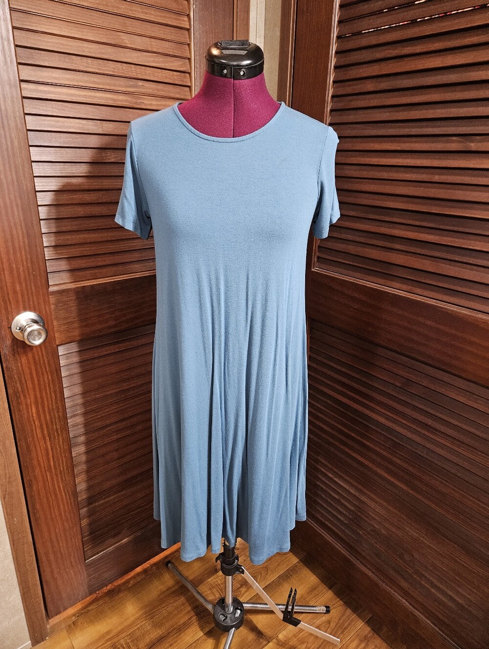 Old Navy Women’s Short Sleeve Swing Dress - Blue